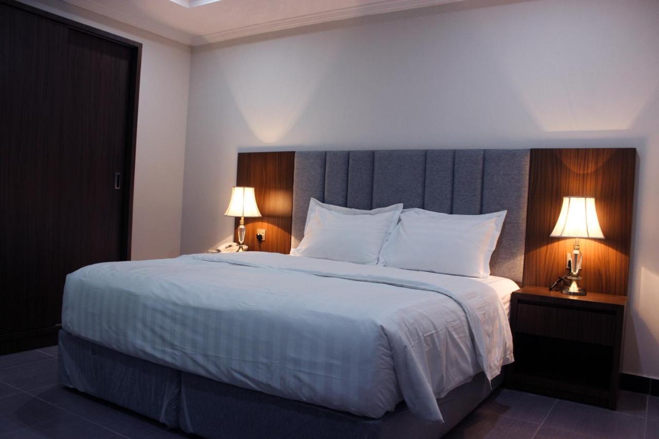 Golden Suites Jubail Bagian luar foto
