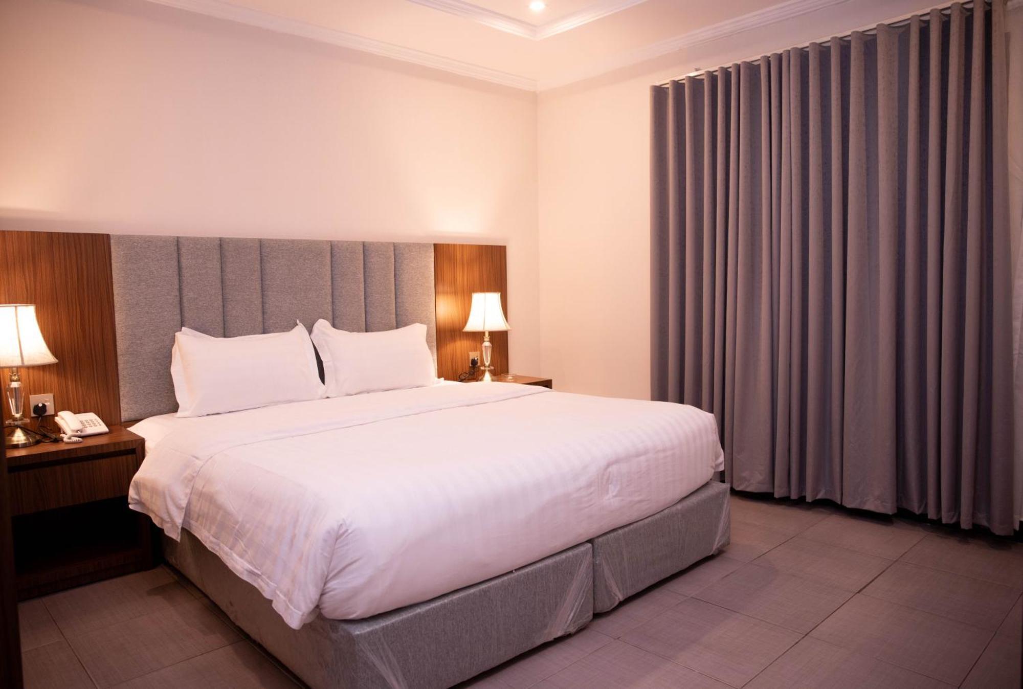 Golden Suites Jubail Bagian luar foto